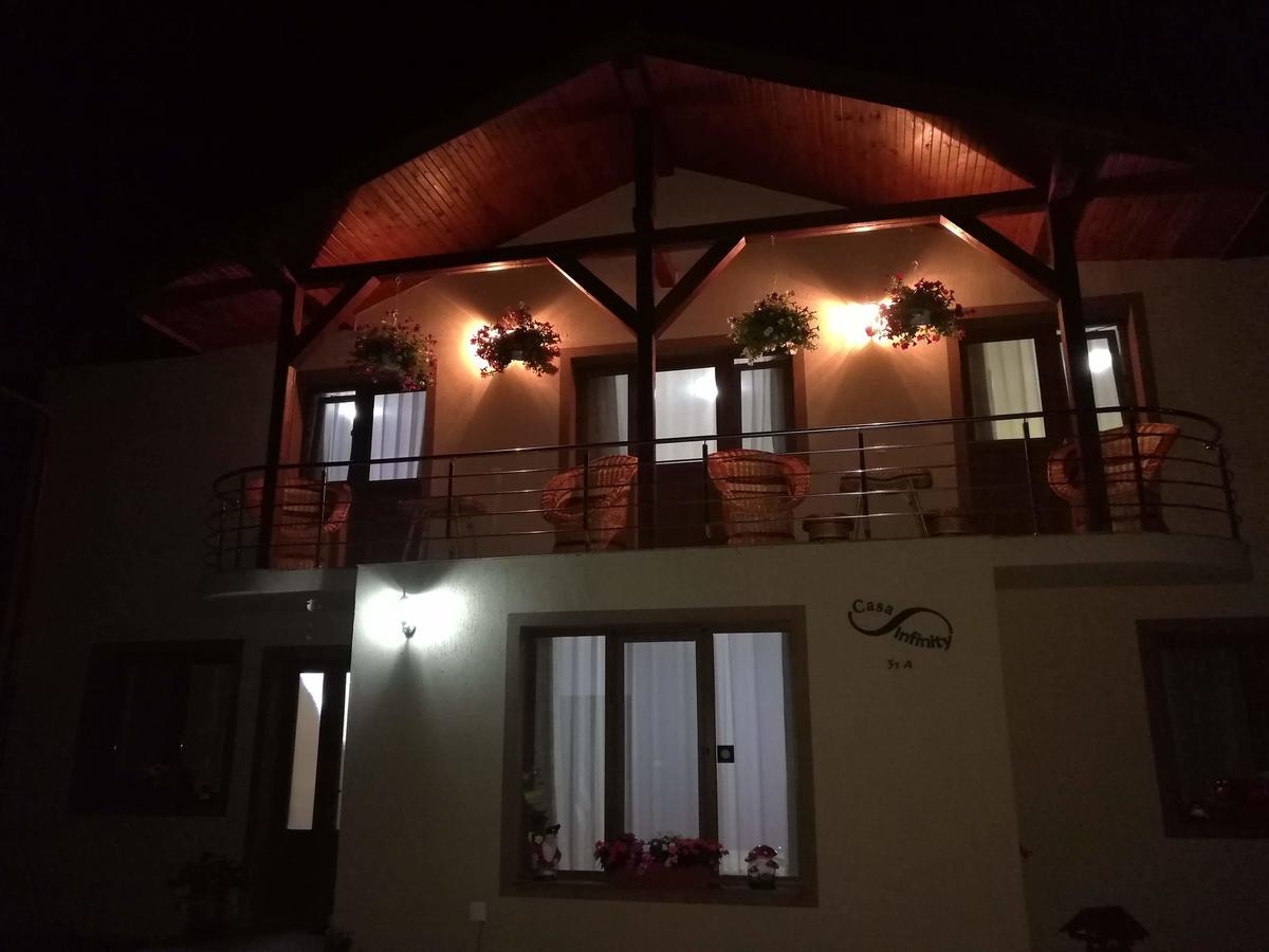 Casa Infinity Hotel Sovata Buitenkant foto